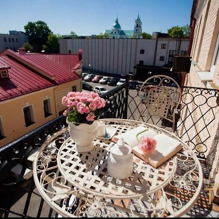 Le Tua Apartment Lxt By Grodno Bagian luar foto