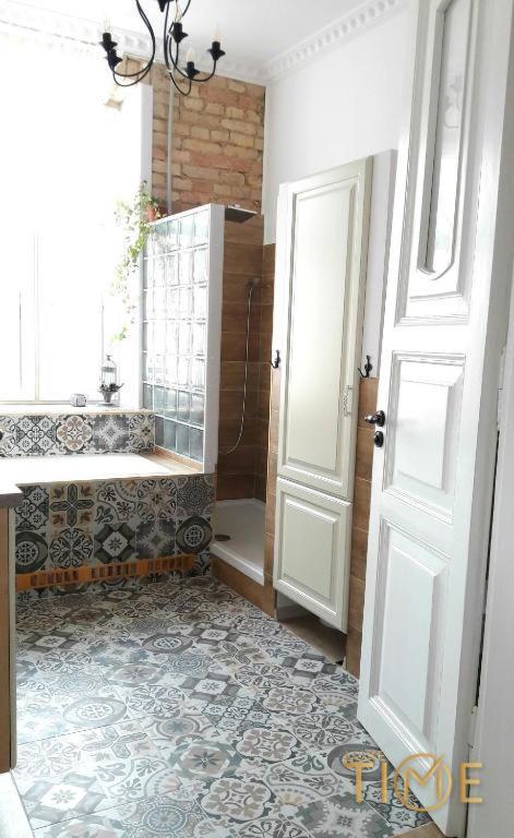 Le Tua Apartment Lxt By Grodno Bagian luar foto